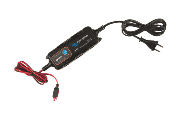 Automotive IP65 Charger 12V/8A